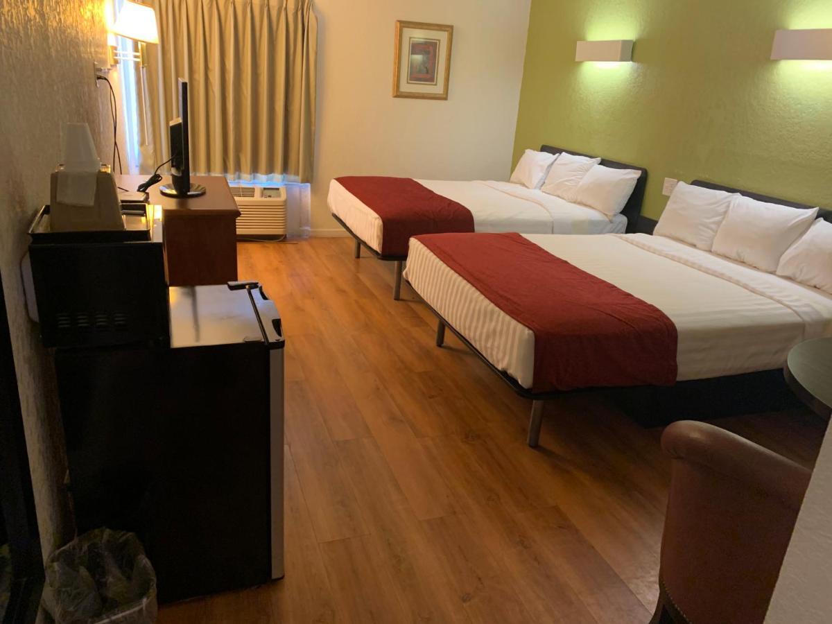 Scottsbluff Inn Esterno foto