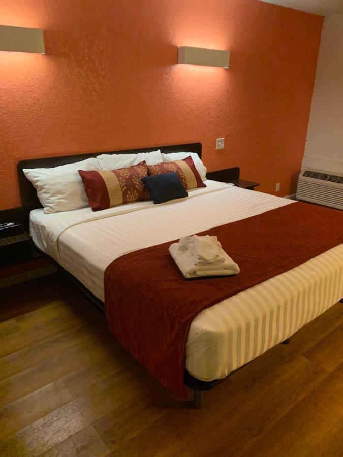 Scottsbluff Inn Esterno foto